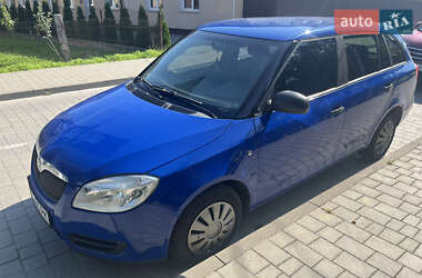 Универсал Skoda Fabia 2008 в Подкамне