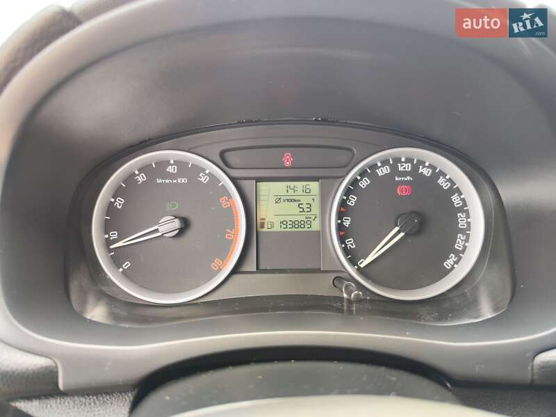 Универсал Skoda Fabia 2008 в Луцке фото 10 Универсал Skoda Fabia 2008 в Луцке