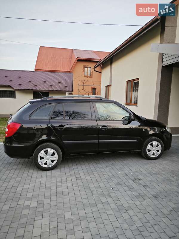 Универсал Skoda Fabia 2009 в Тячеве
