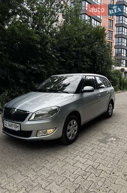 Универсал Skoda Fabia 2012 в Черновцах