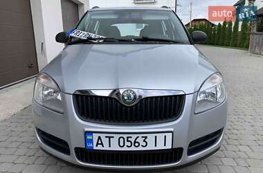 Універсал Skoda Fabia 2010 в Івано-Франківську