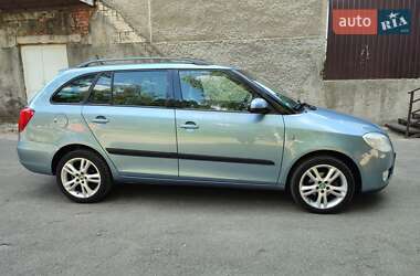Универсал Skoda Fabia 2009 в Ямполе
