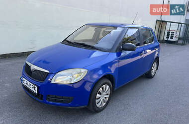 Хэтчбек Skoda Fabia 2008 в Львове