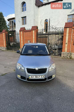 Хэтчбек Skoda Fabia 2008 в 