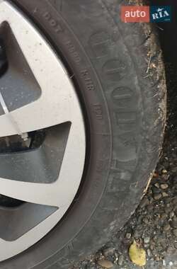 Хэтчбек Skoda Fabia 2011 в Львове