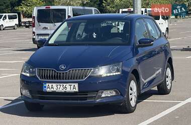 Хетчбек Skoda Fabia 2017 в Києві