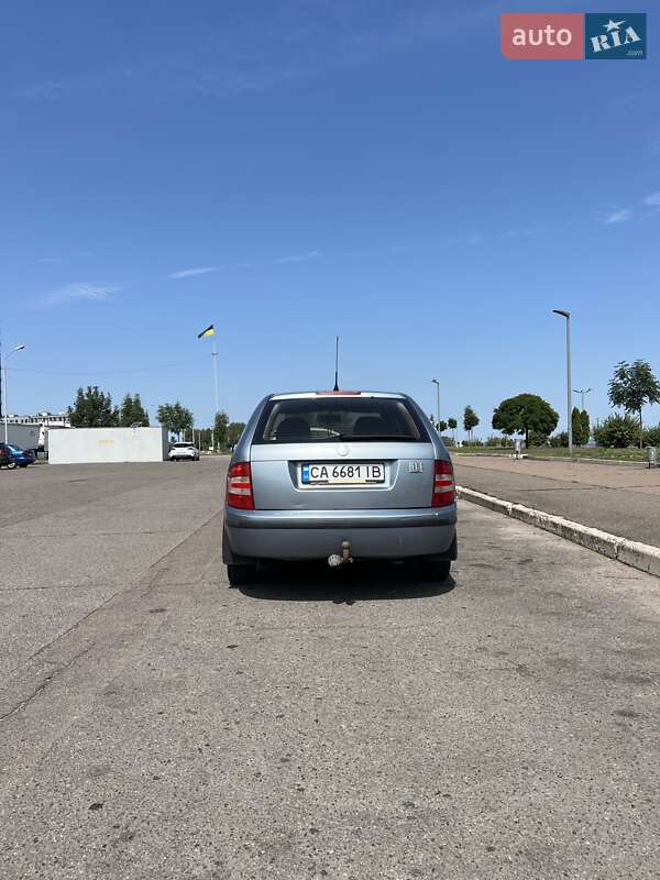 Універсал Skoda Fabia 2006 в Черкасах