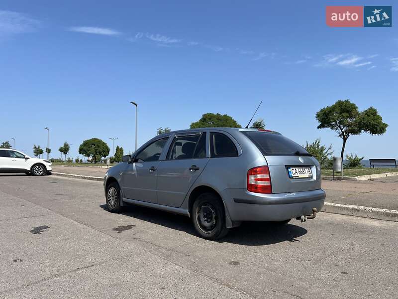 Універсал Skoda Fabia 2006 в Черкасах