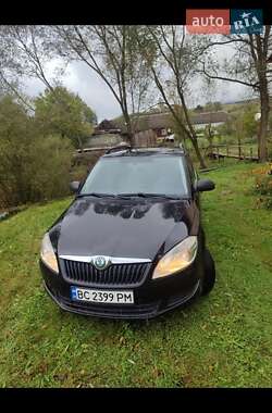 Универсал Skoda Fabia 2011 в Львове