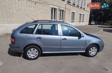 Универсал Skoda Fabia 2006 в 