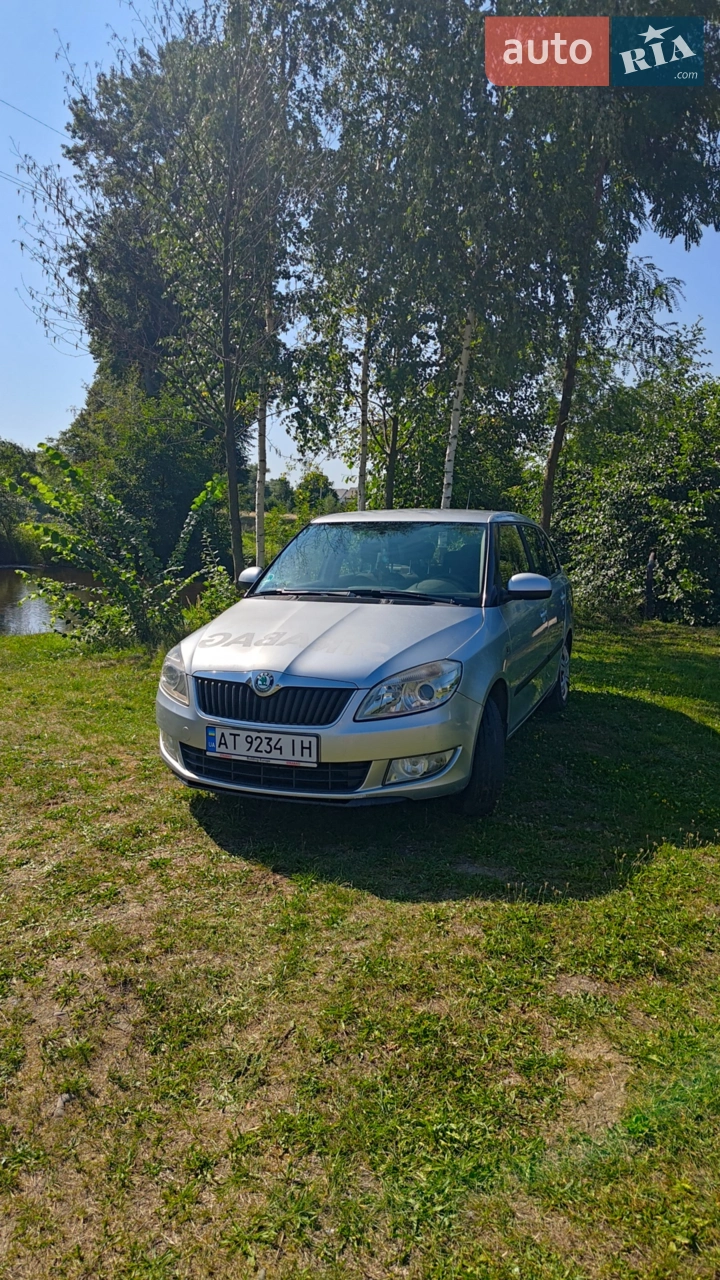 2011 Skoda Fabia - мініатюра 11