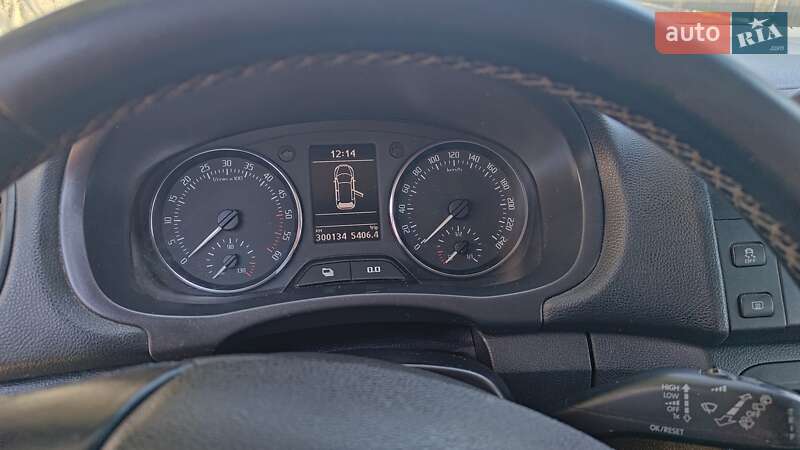 Універсал Skoda Fabia 2011 в Івано-Франківську