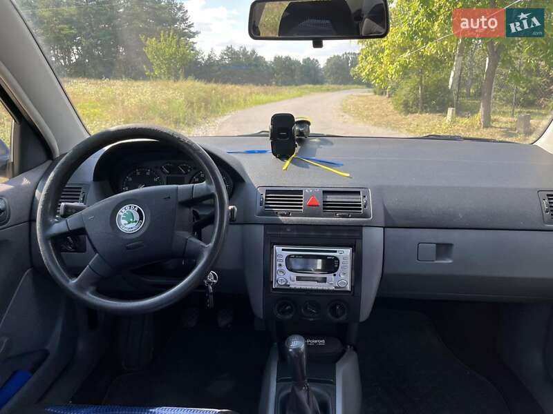 Хетчбек Skoda Fabia 2002 в Павлограді
