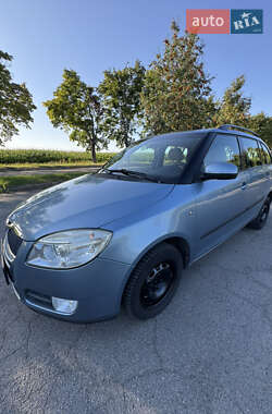 Универсал Skoda Fabia 2009 в 