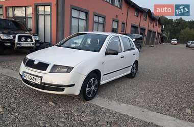 Хэтчбек Skoda Fabia 2003 в Тячеве