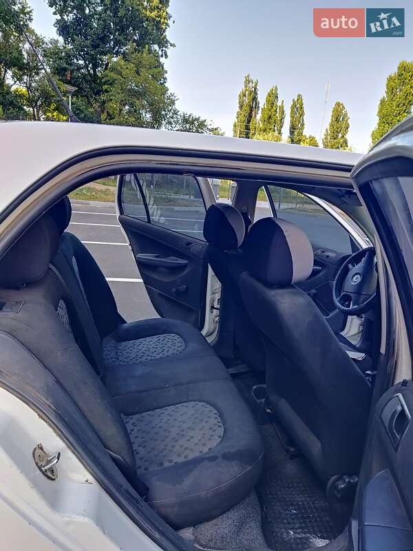 Хэтчбек Skoda Fabia 2007 в Чернигове фото 12 Хэтчбек Skoda Fabia 2007 в Чернигове