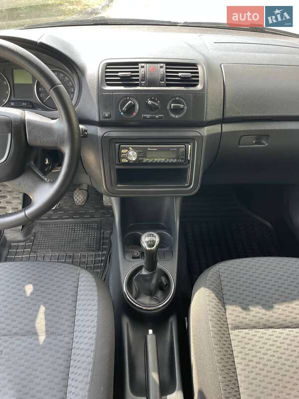 Универсал Skoda Fabia 2013 в Кривом Роге