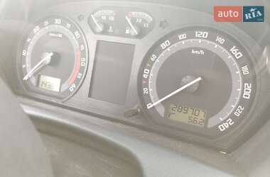 Универсал Skoda Fabia 2006 в 