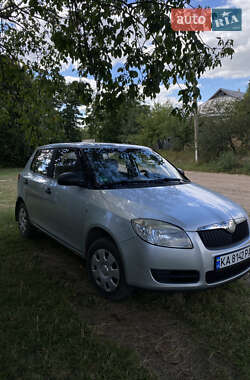 Хэтчбек Skoda Fabia 2008 в Умани