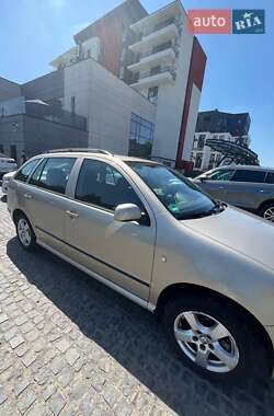 Універсал Skoda Fabia 2006 в Львові