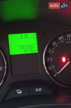 Хэтчбек Skoda Fabia 2010 в 
