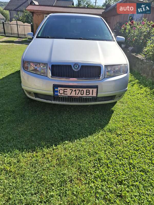 Хэтчбек Skoda Fabia 2001 в Глыбокой