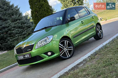 Хэтчбек Skoda Fabia 2011 в Харькове