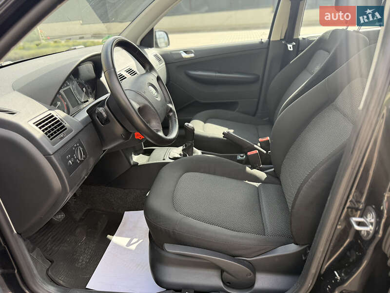 Хэтчбек Skoda Fabia 2006 в Луцке фото 22 Хэтчбек Skoda Fabia 2006 в Луцке