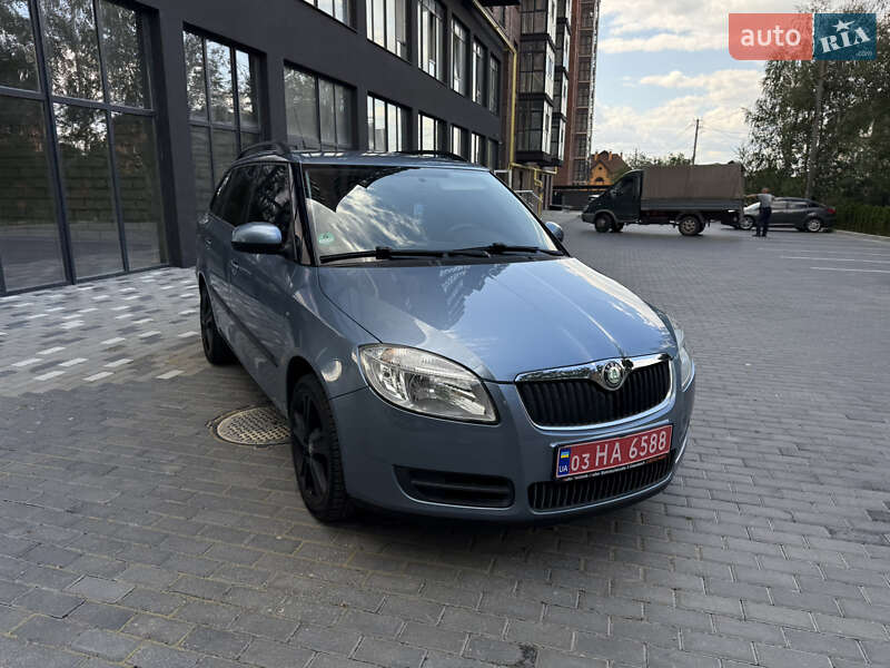 Універсал Skoda Fabia 2009 в Полтаві фото 40 Універсал Skoda Fabia 2009 в Полтаві