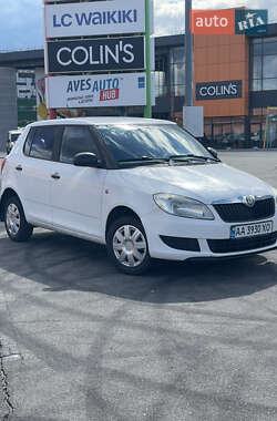 Хэтчбек Skoda Fabia 2011 в Киеве