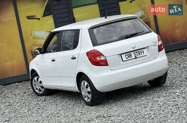 Хэтчбек Skoda Fabia 2009 в 
