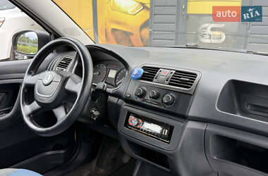 Хэтчбек Skoda Fabia 2009 в 