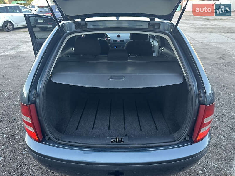 Універсал Skoda Fabia 2004 в Ніжині