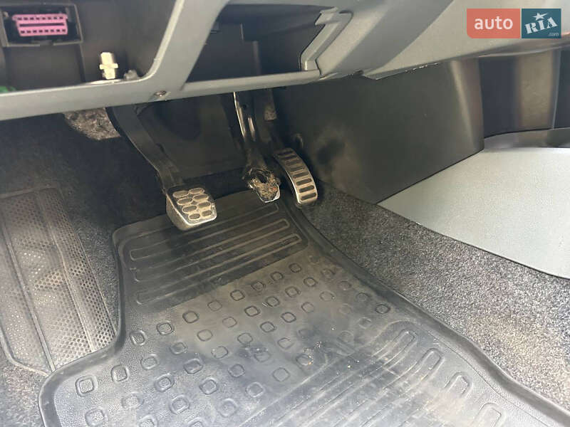 Универсал Skoda Fabia 2003 в Киеве