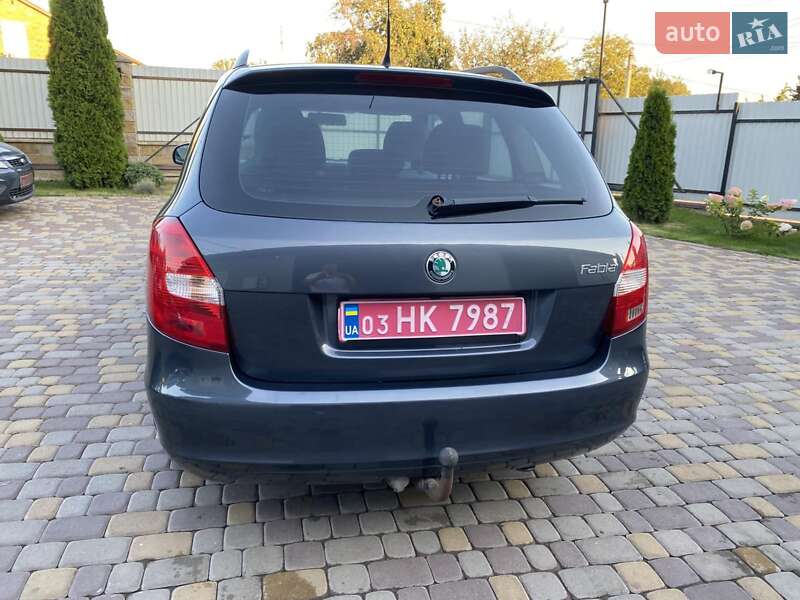 Универсал Skoda Fabia 2008 в Нововолынске