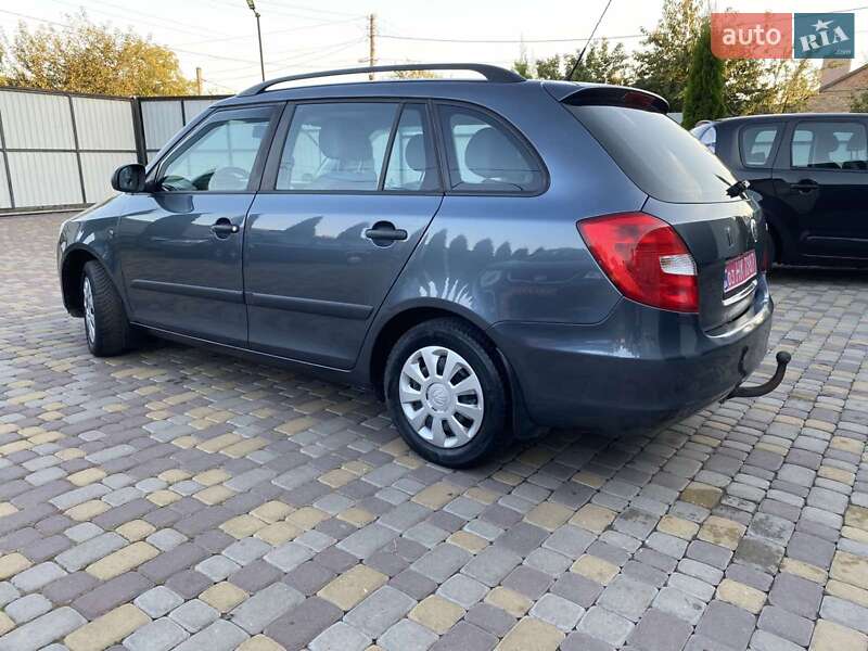 Универсал Skoda Fabia 2008 в Нововолынске