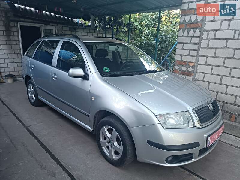 Універсал Skoda Fabia 2006 в Миколаєві