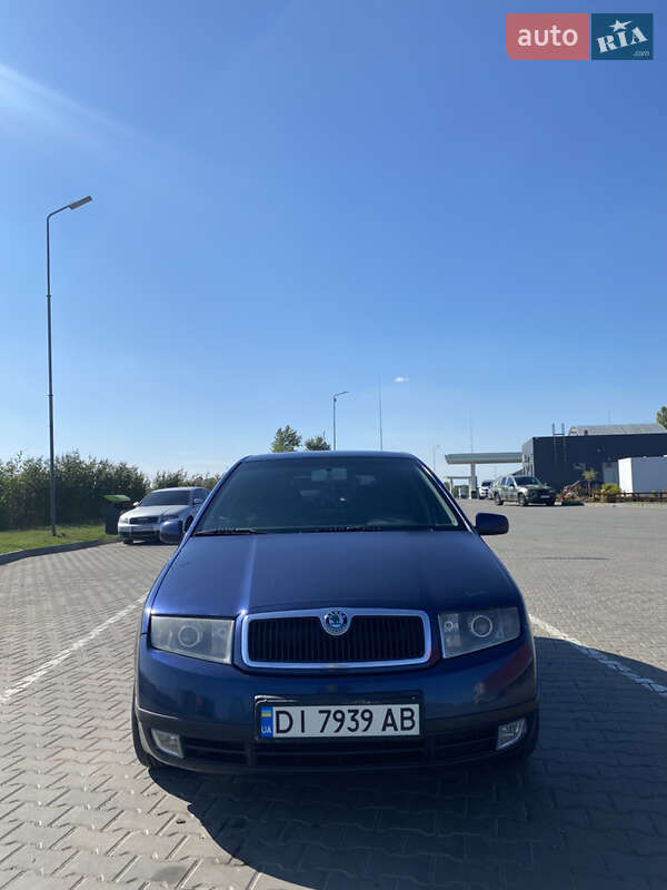 Хэтчбек Skoda Fabia 2001 в 
