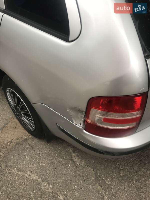 Універсал Skoda Fabia 2005 в Львові