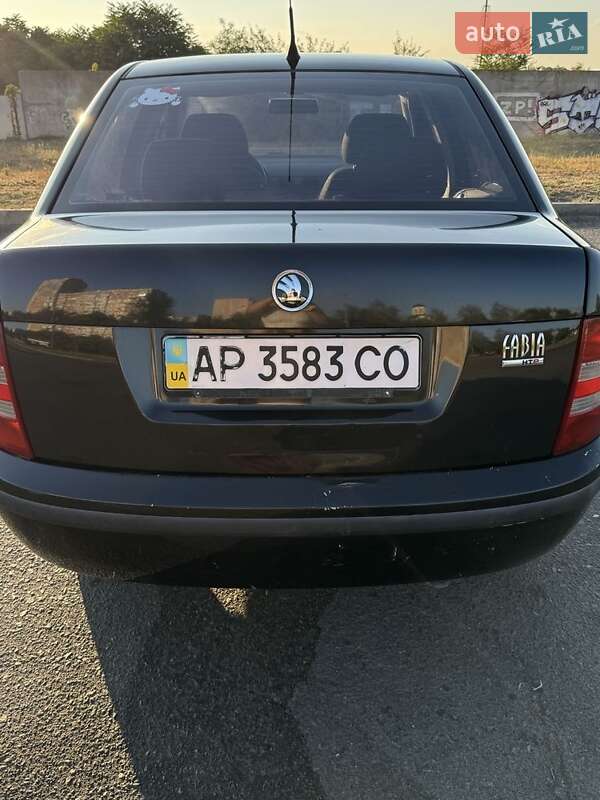 Седан Skoda Fabia 2006 в Запорожье