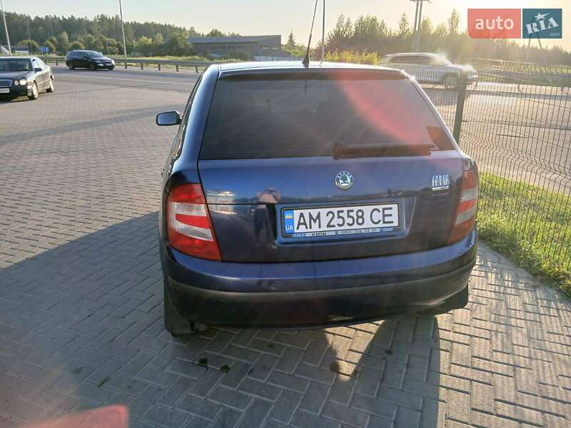 Хетчбек Skoda Fabia 2006 в Житомирі