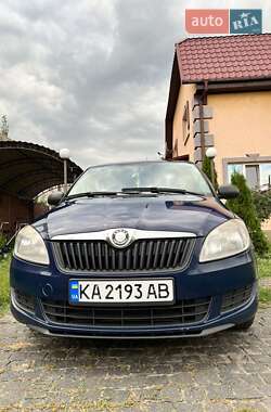 Хэтчбек Skoda Fabia 2010 в Киеве