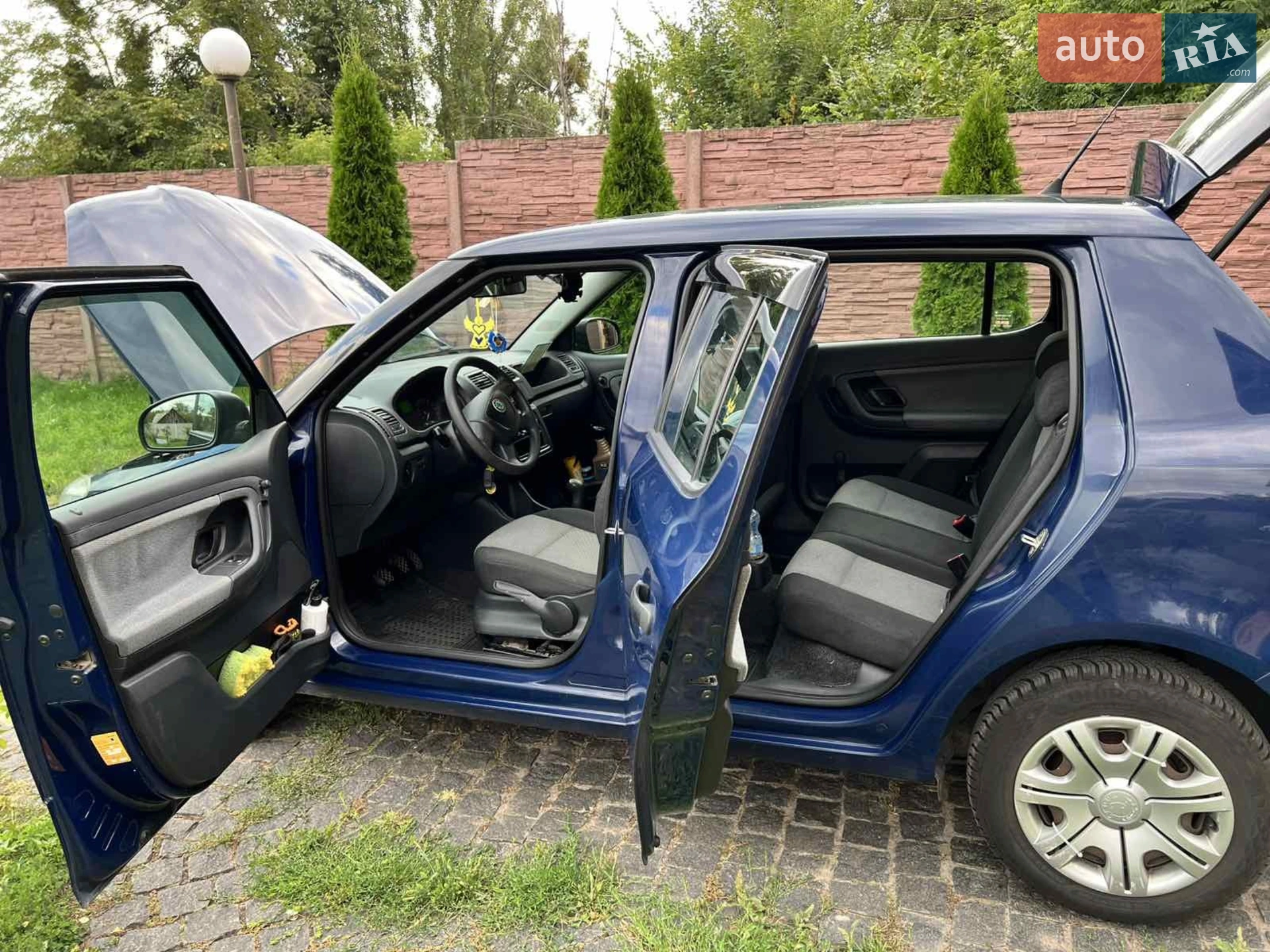 2010 Skoda Fabia - мініатюра 6