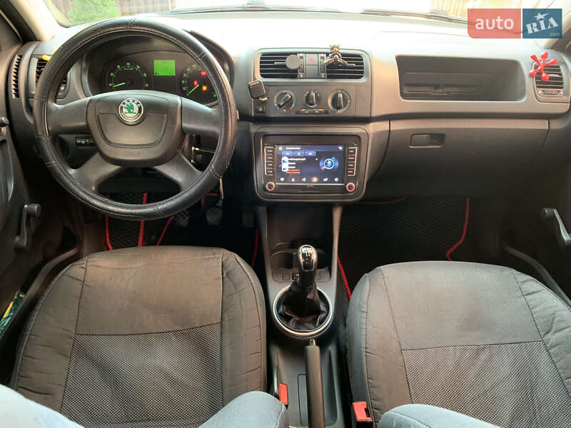 Универсал Skoda Fabia 2010 в Хусте