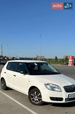 Хэтчбек Skoda Fabia 2009 в Виннице