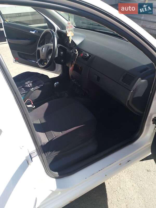 Універсал Skoda Fabia 2008 в Києві