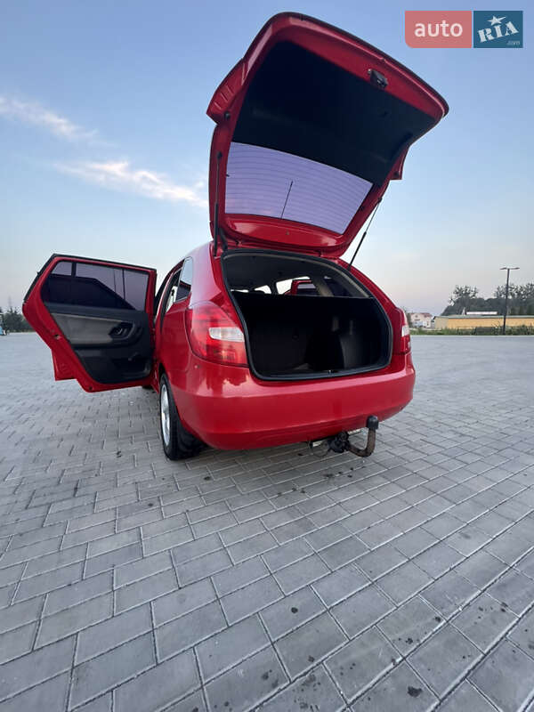 Универсал Skoda Fabia 2010 в Сокале