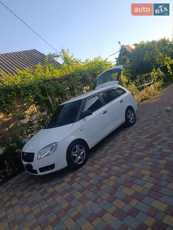 Универсал Skoda Fabia 2009 в Запорожье фото 13 Универсал Skoda Fabia 2009 в Запорожье