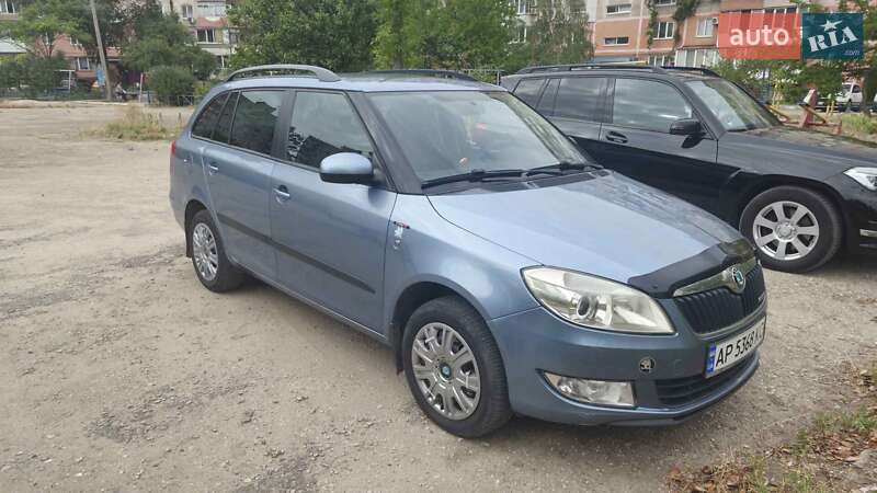 Skoda Fabia 2011 Skoda Fabia 2011