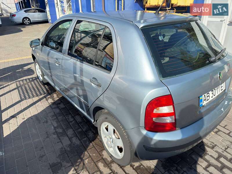 Хетчбек Skoda Fabia 2004 в Києві